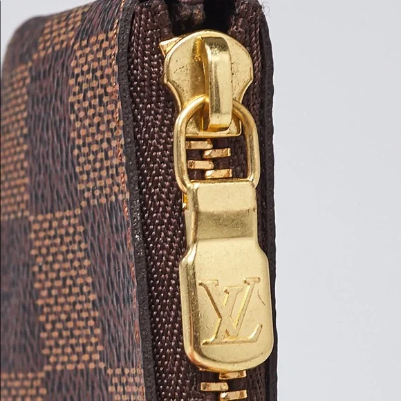 🌟 New key cles ebene damier Louis Vuitton - Picture 6 of 7